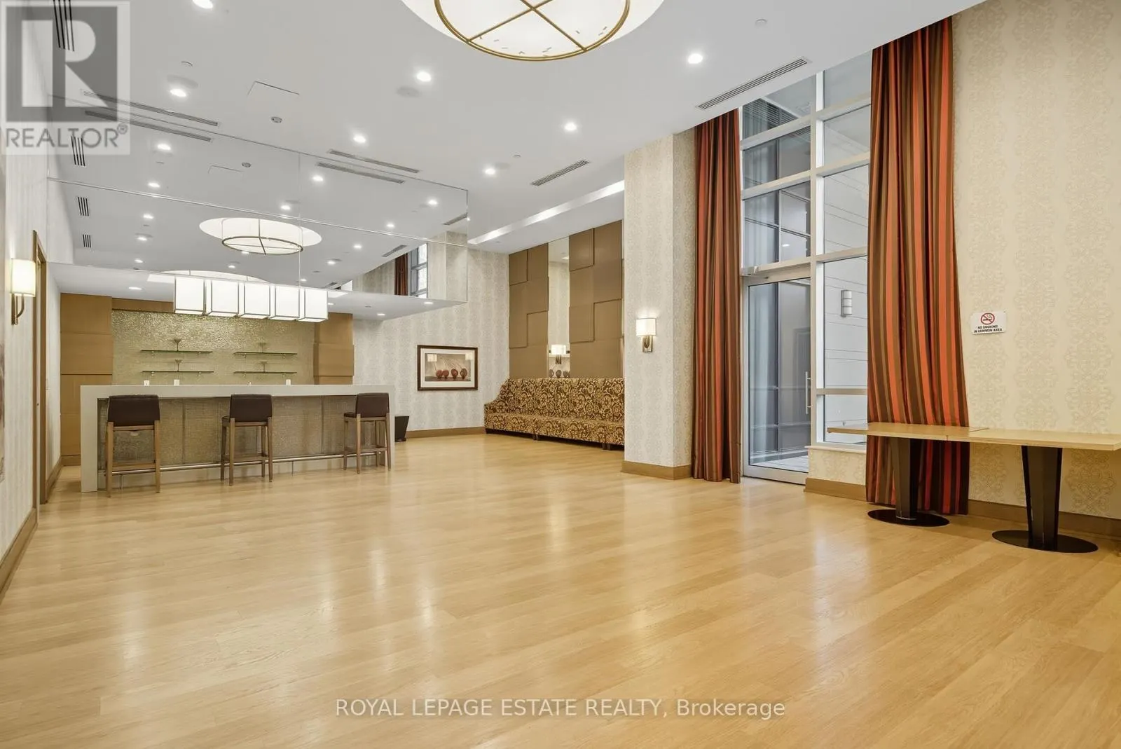 1808 - 100 HARRISON GARDEN BOULEVARD