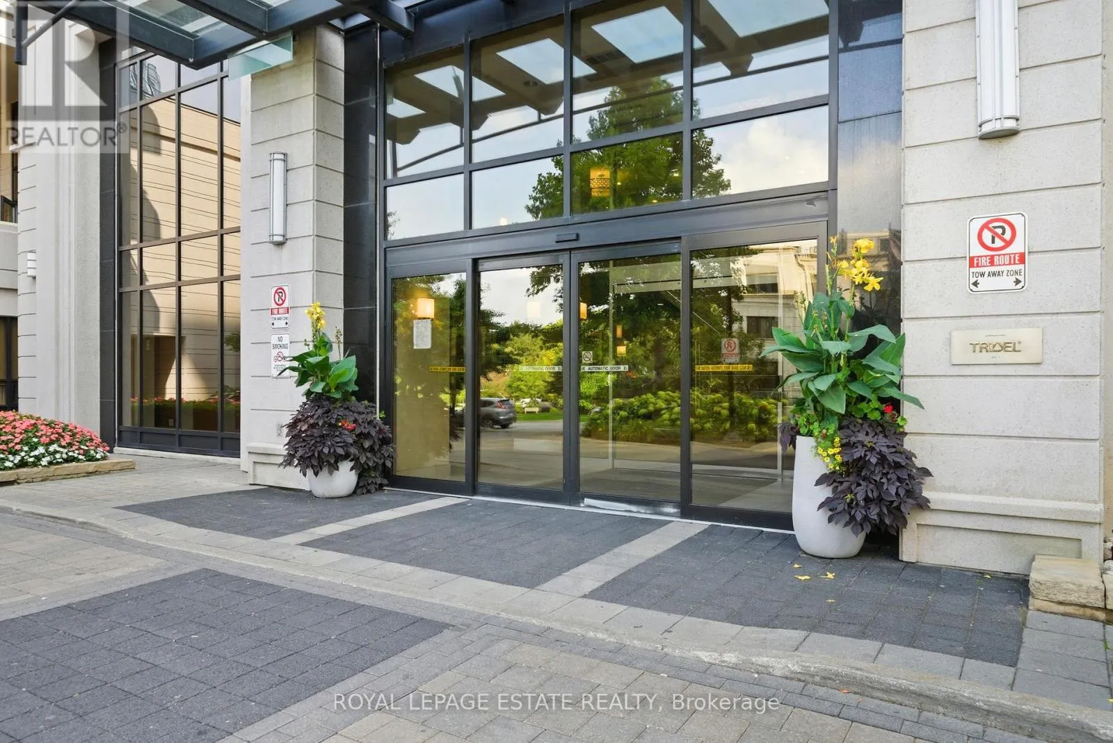 1808 - 100 HARRISON GARDEN BOULEVARD