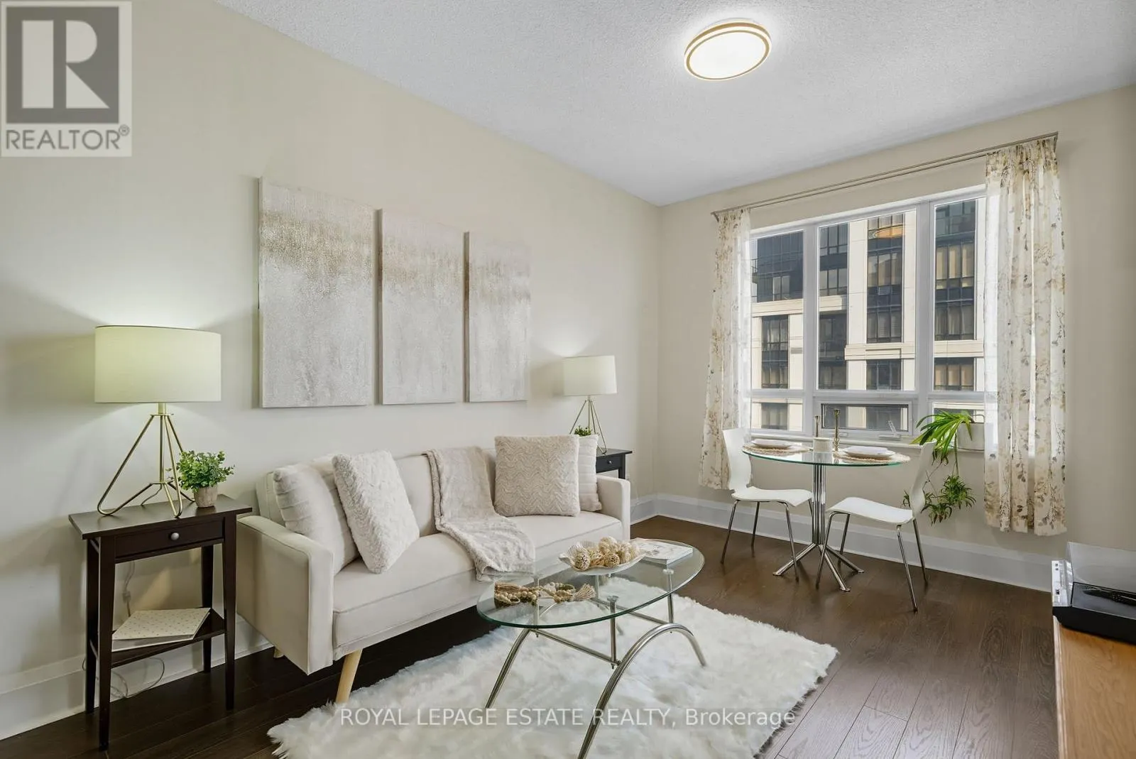 1808 - 100 HARRISON GARDEN BOULEVARD