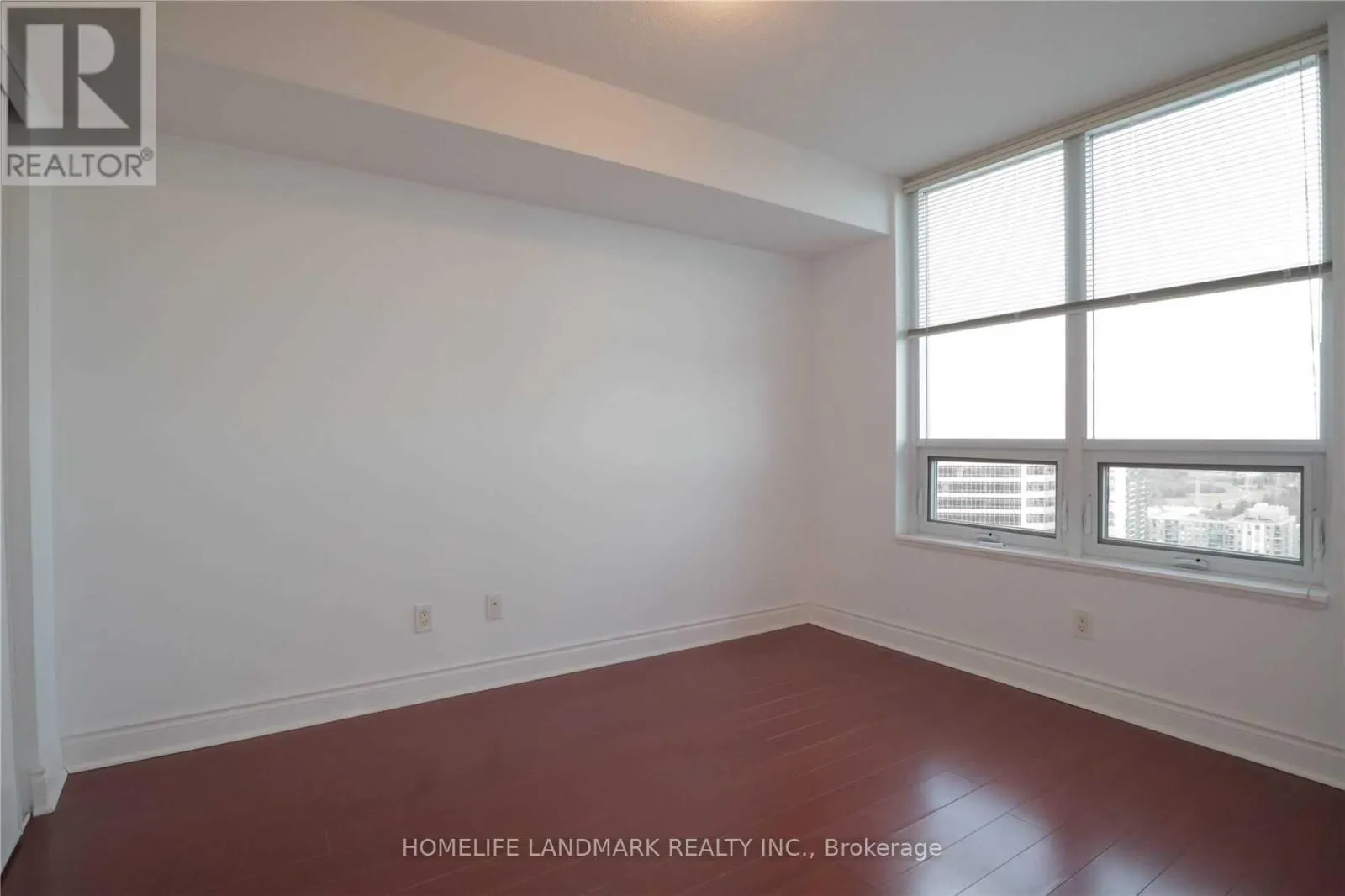 2814 - 15 GREENVIEW AVENUE