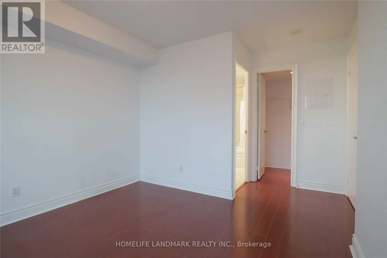 2814 - 15 GREENVIEW AVENUE