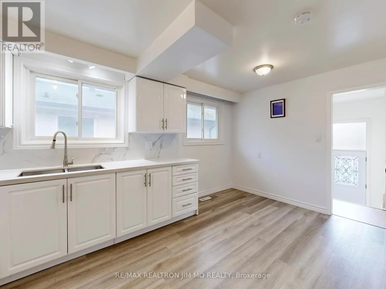 37 WARFIELD DRIVE