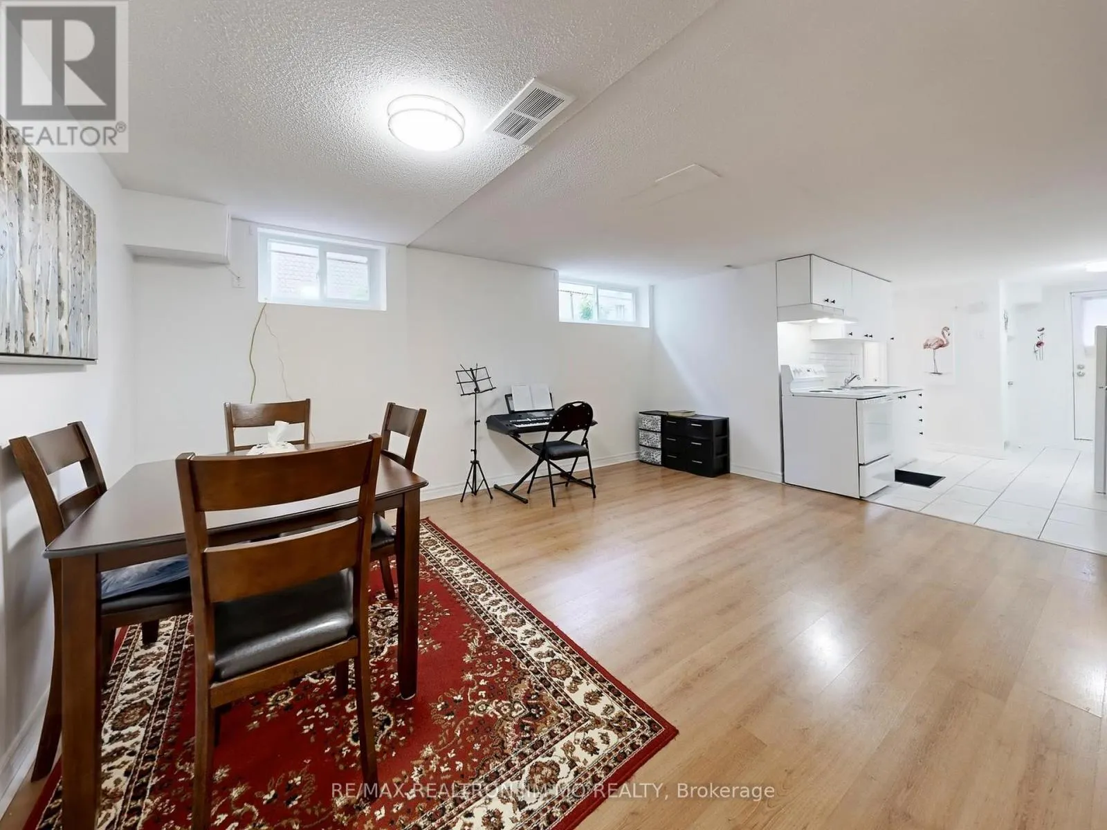 37 WARFIELD DRIVE