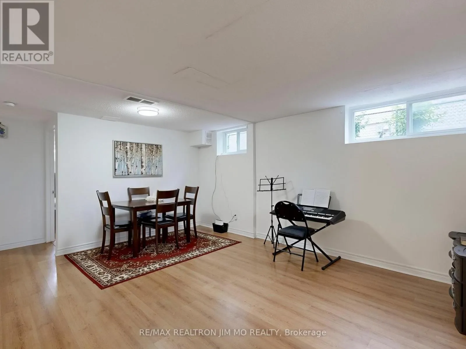 37 WARFIELD DRIVE
