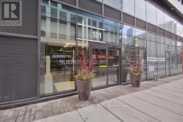 5506 - 181 DUNDAS STREET E