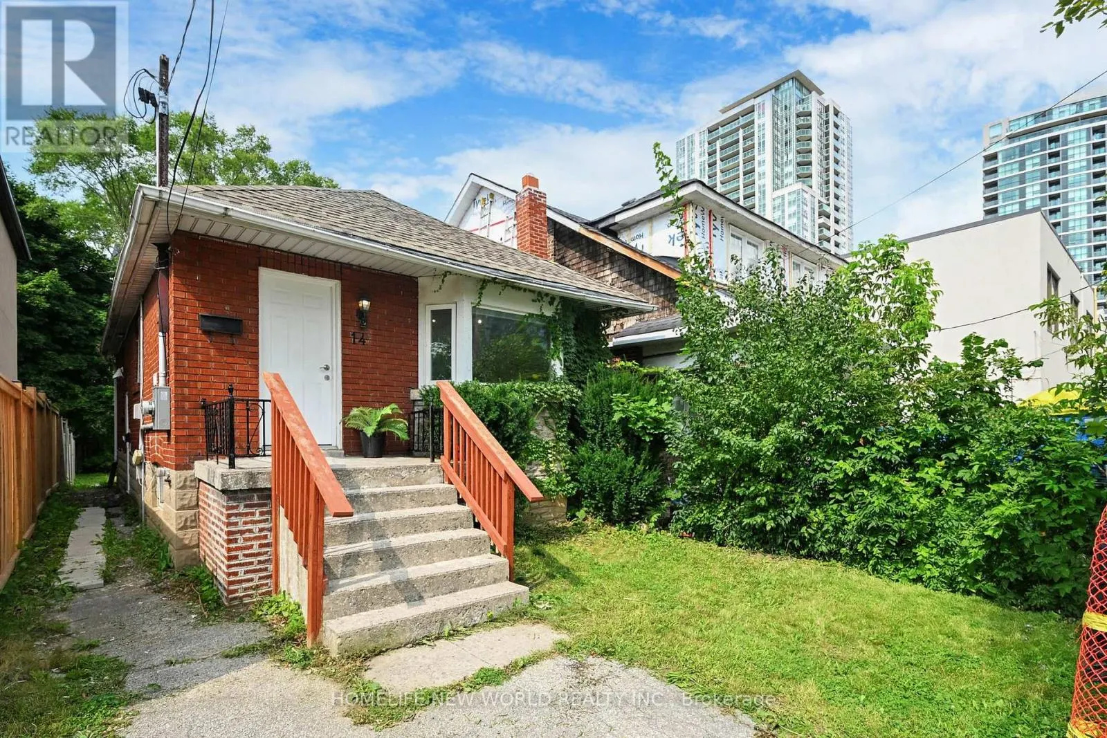 14 FRANKLIN AVENUE