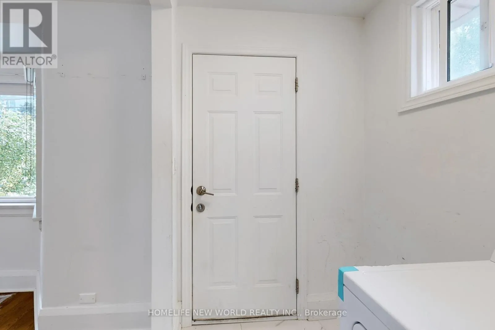 14 FRANKLIN AVENUE