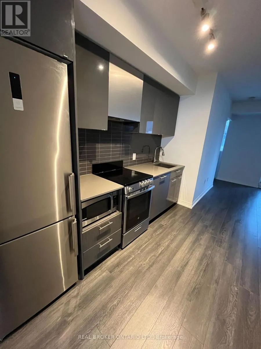 1606 - 251 JARVIS STREET