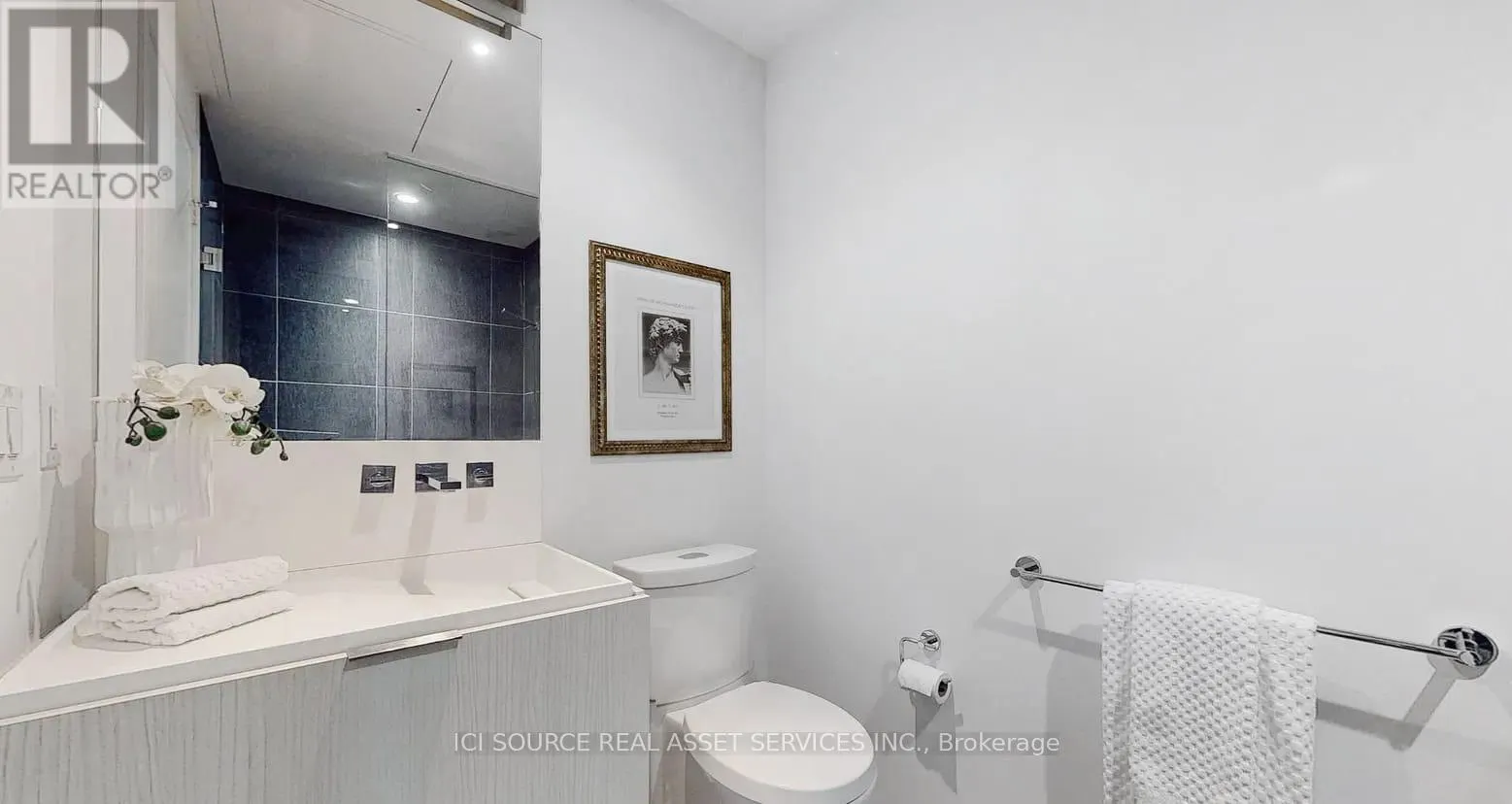 2906 - 101 CHARLES STREET E