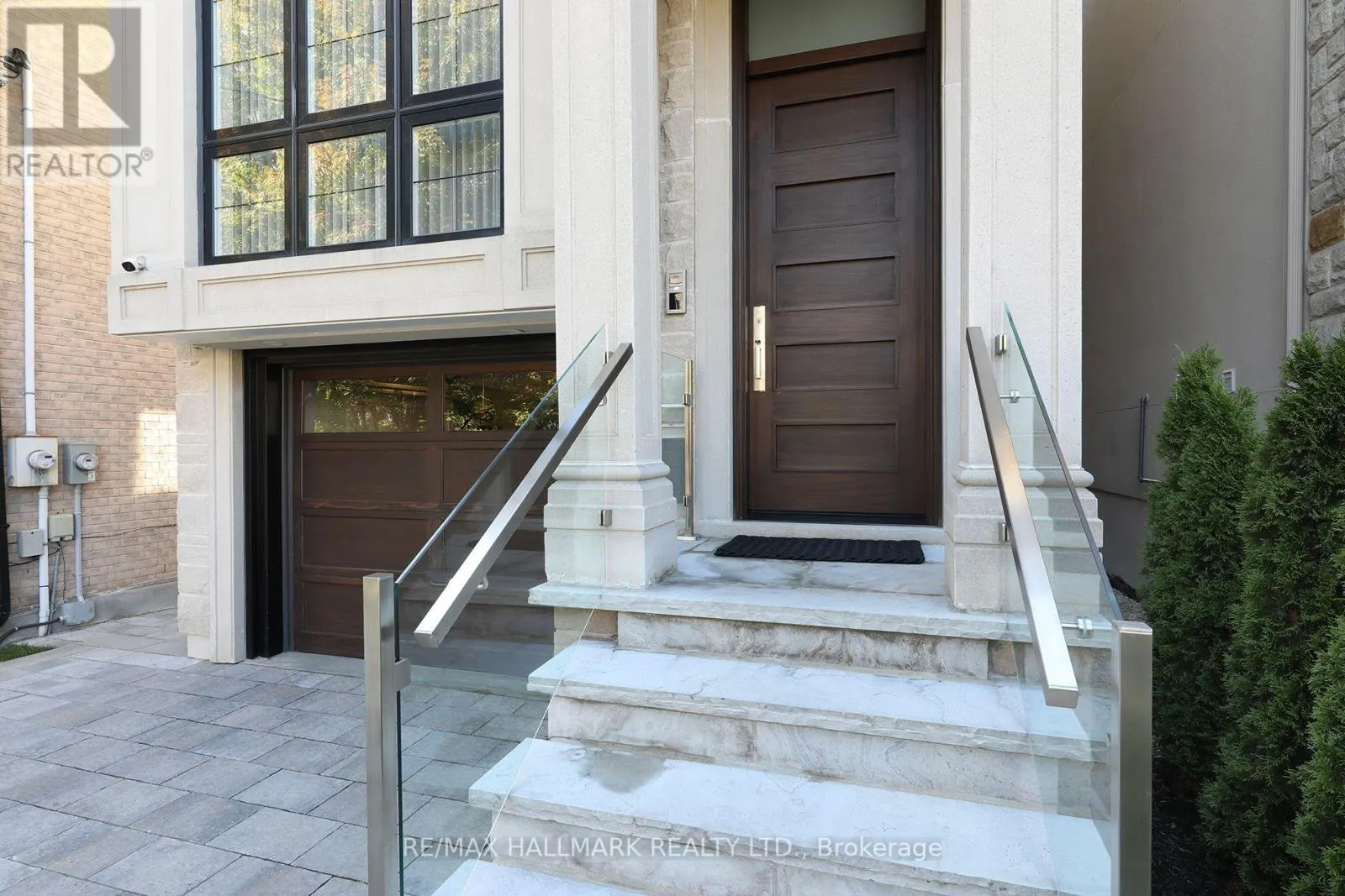 159 ROE AVENUE