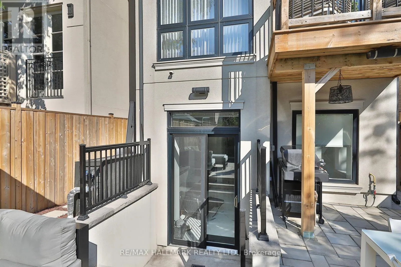 159 ROE AVENUE