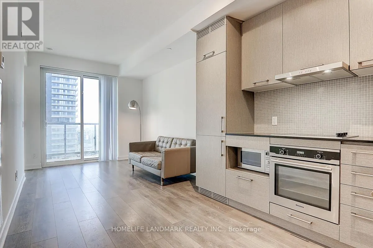 3501 - 87 PETER STREET