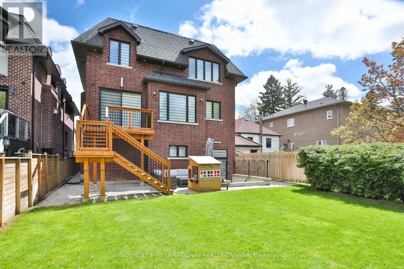 128 PARK HOME AVENUE