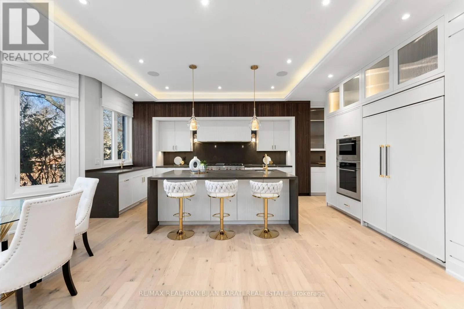20 TOBRUK CRESCENT