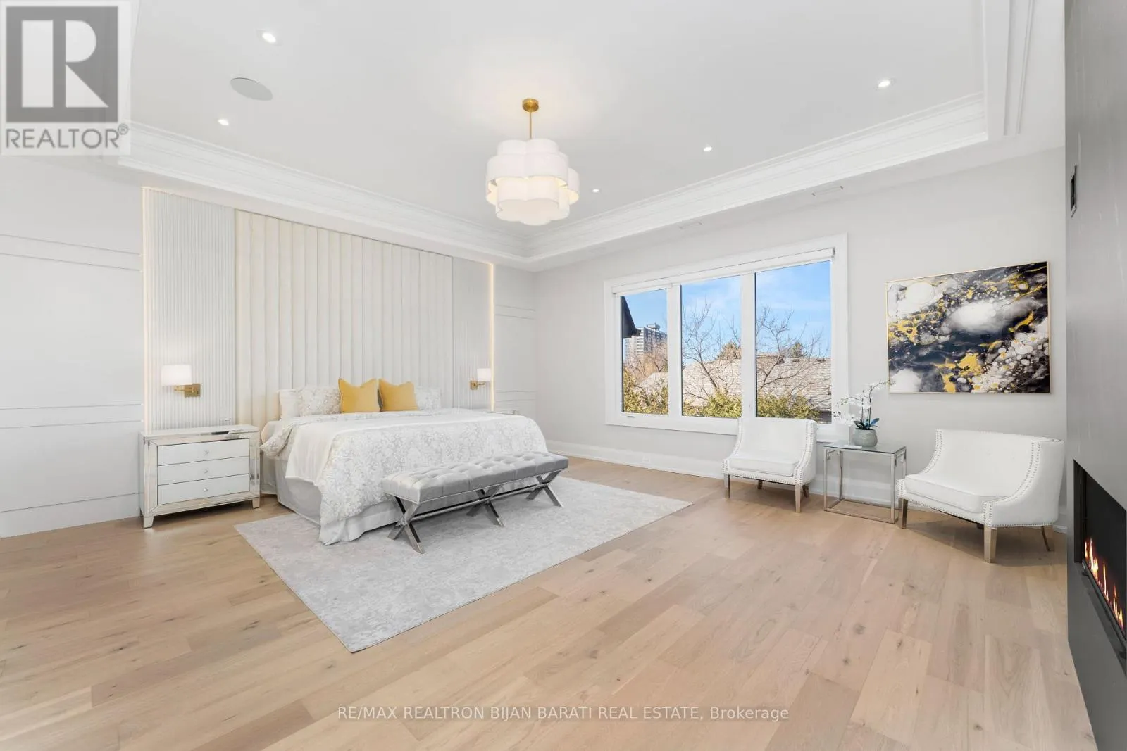 20 TOBRUK CRESCENT