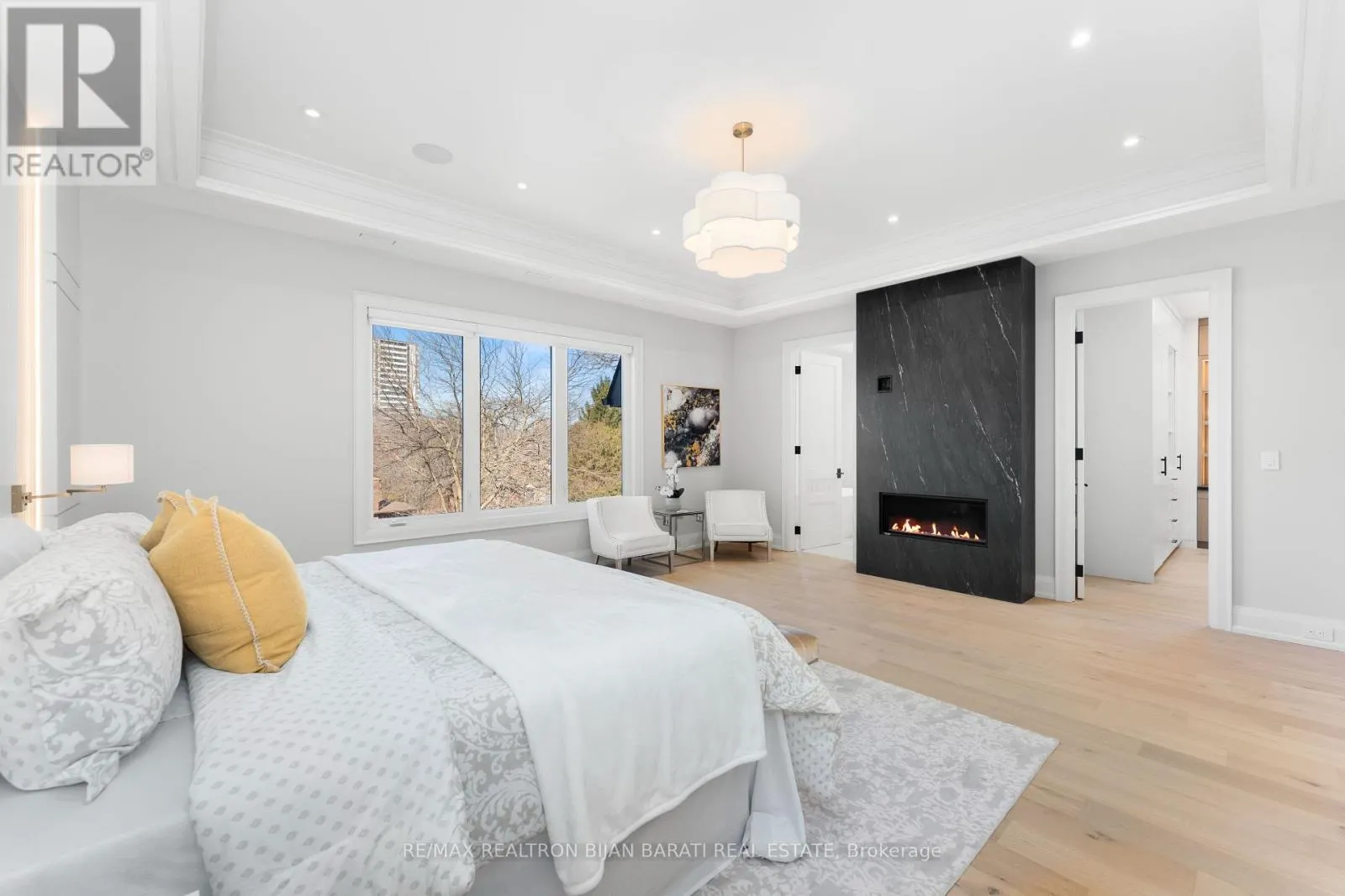 20 TOBRUK CRESCENT