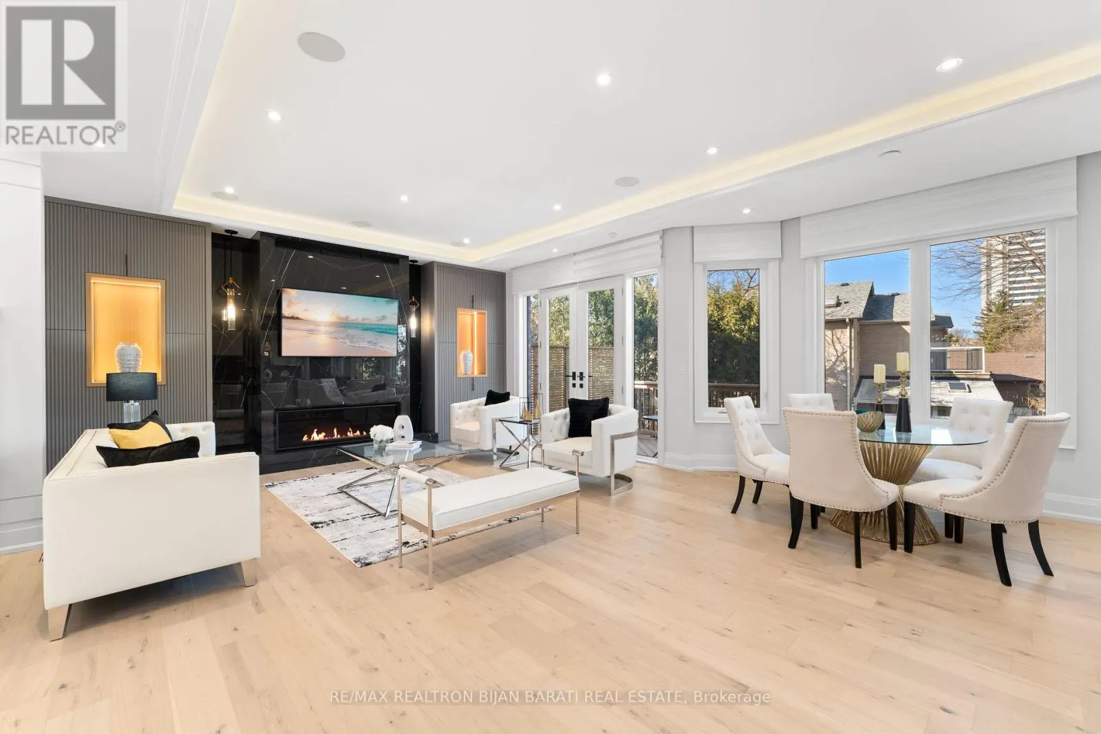 20 TOBRUK CRESCENT