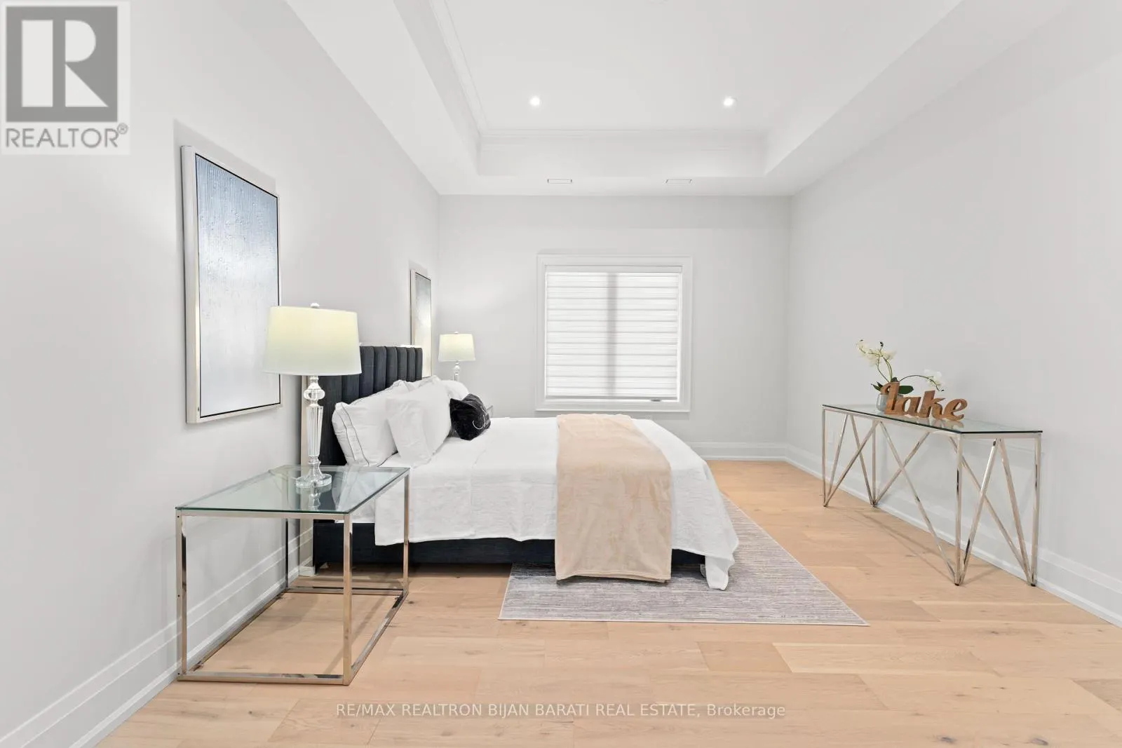 20 TOBRUK CRESCENT