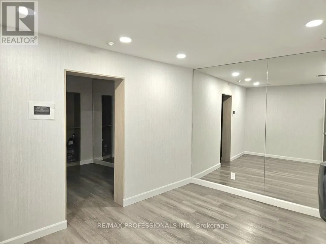 1028 - 600 QUEENS QUAY