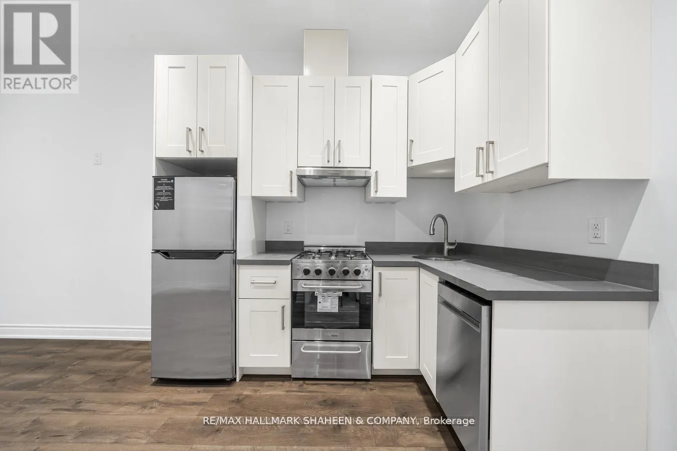 A - 208 DOVERCOURT ROAD