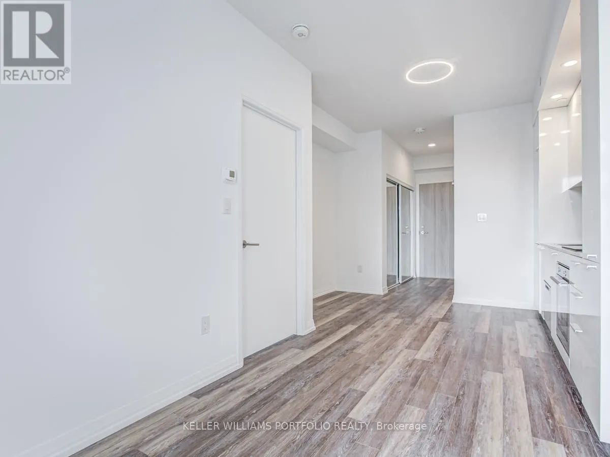 709 - 75 CANTERBURY PLACE