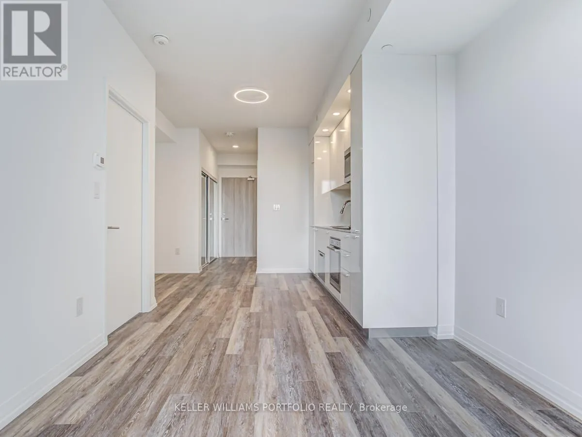 709 - 75 CANTERBURY PLACE