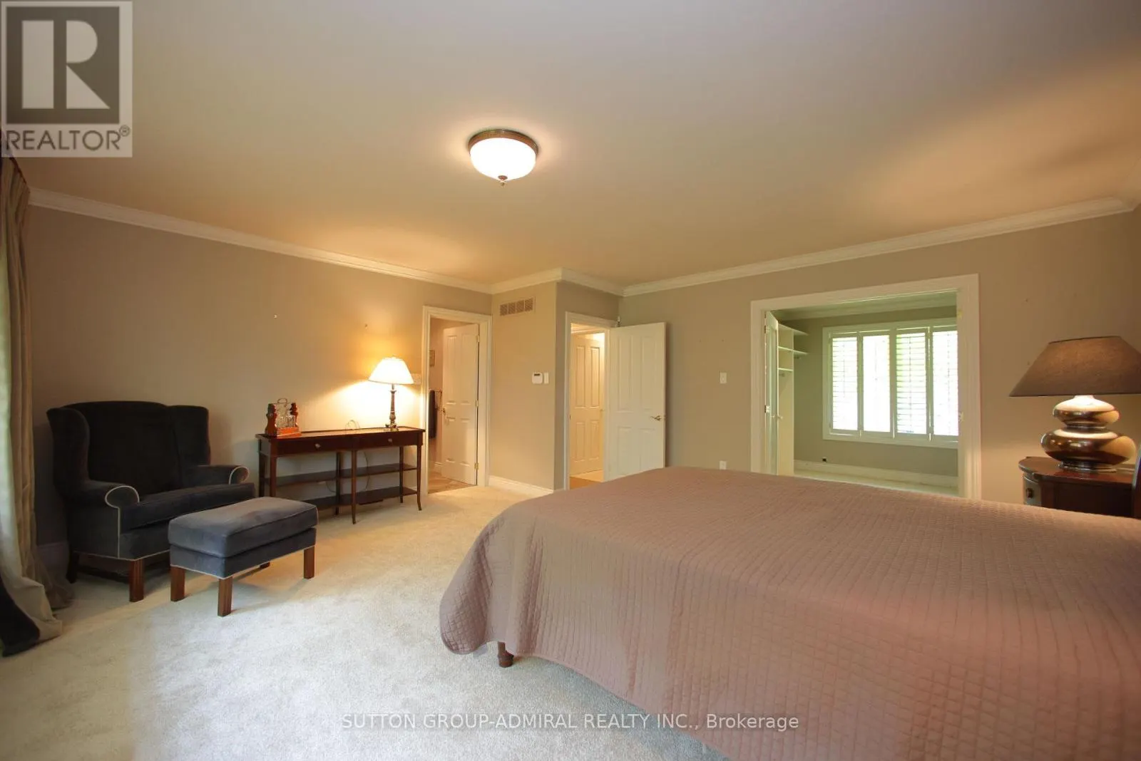 91 FOREST GROVE DRIVE
