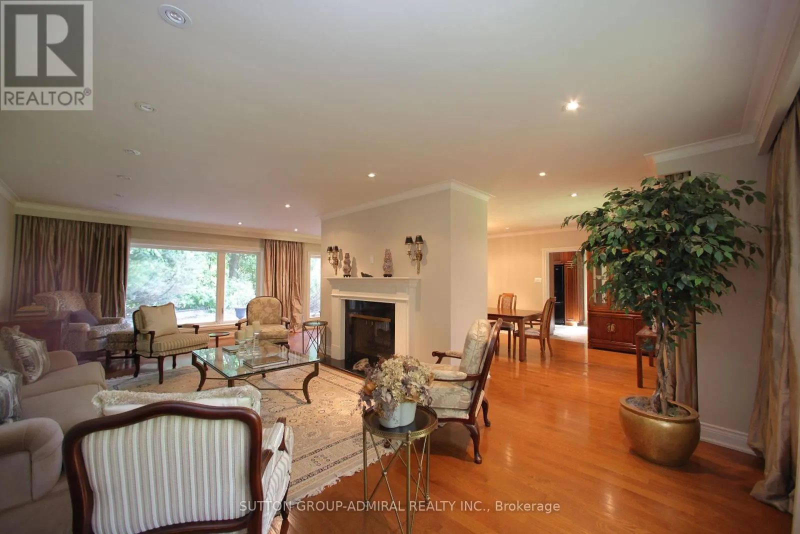 91 FOREST GROVE DRIVE