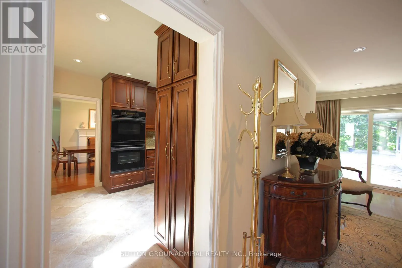 91 FOREST GROVE DRIVE