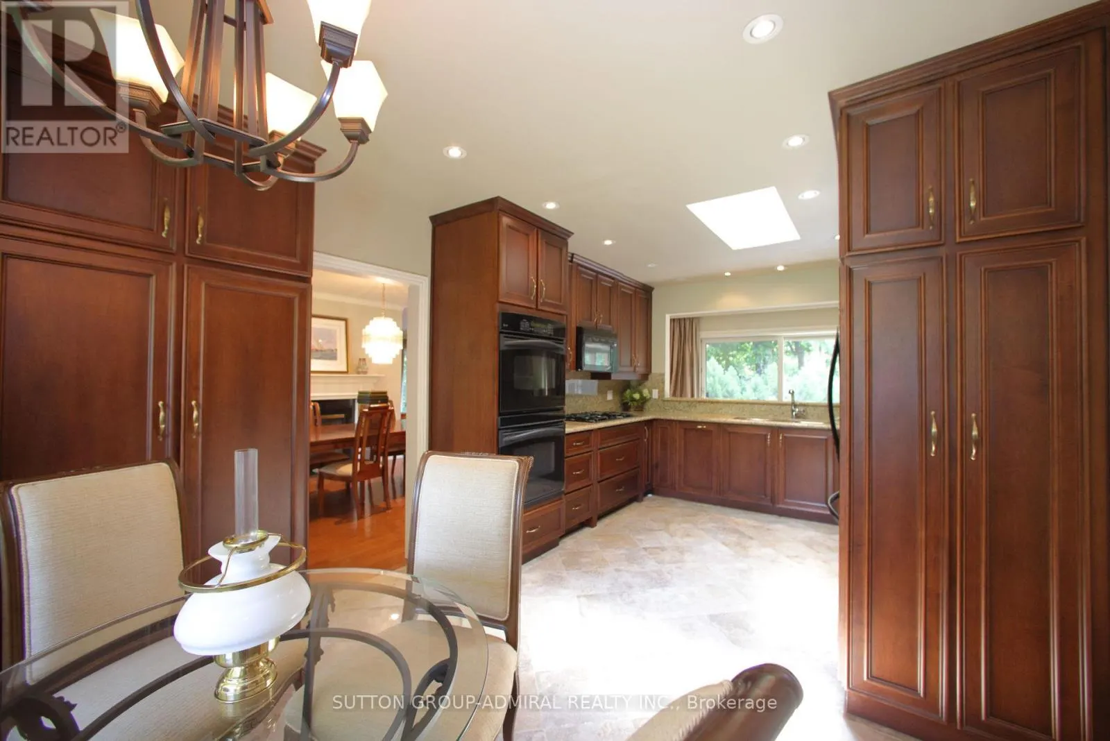 91 FOREST GROVE DRIVE