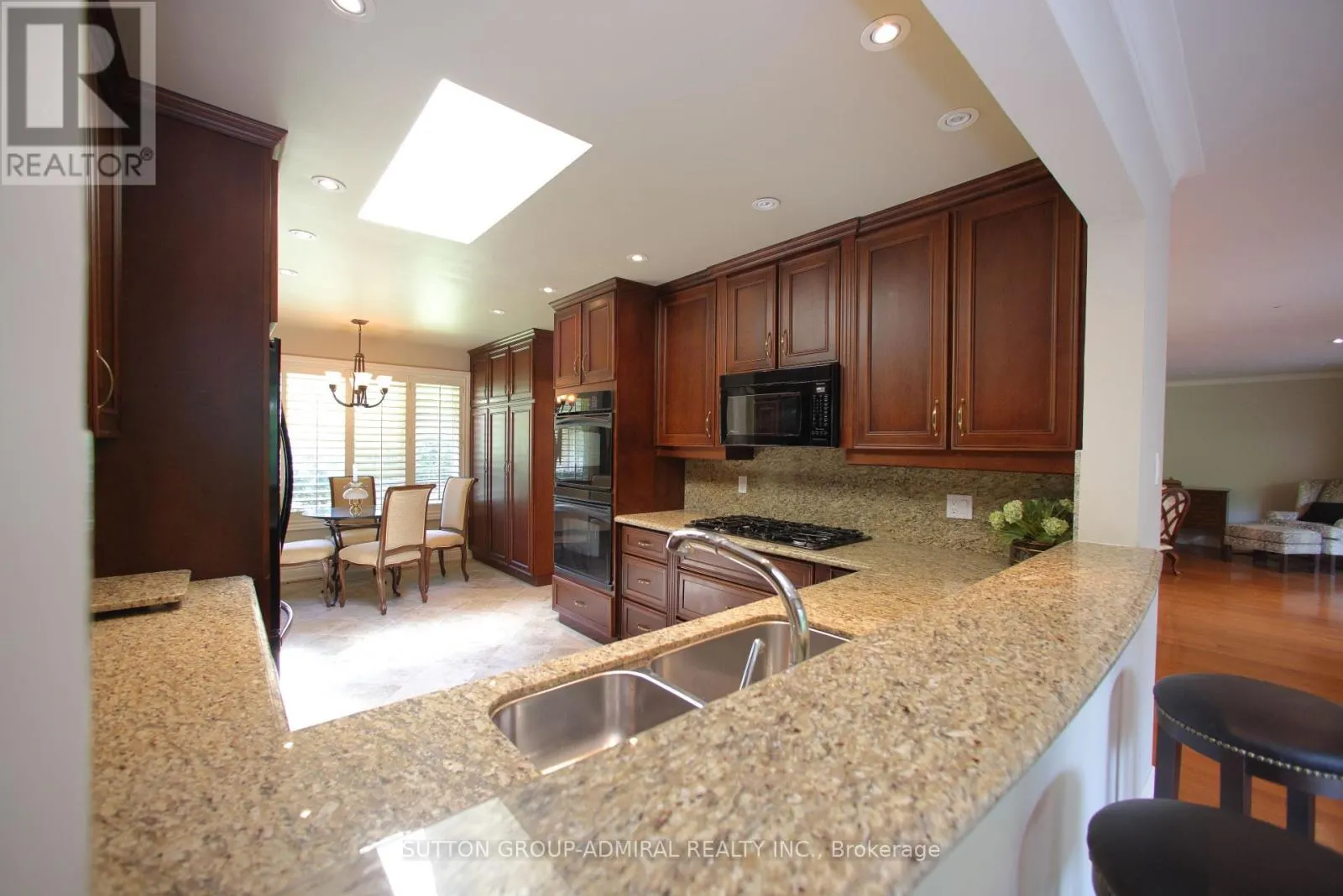91 FOREST GROVE DRIVE