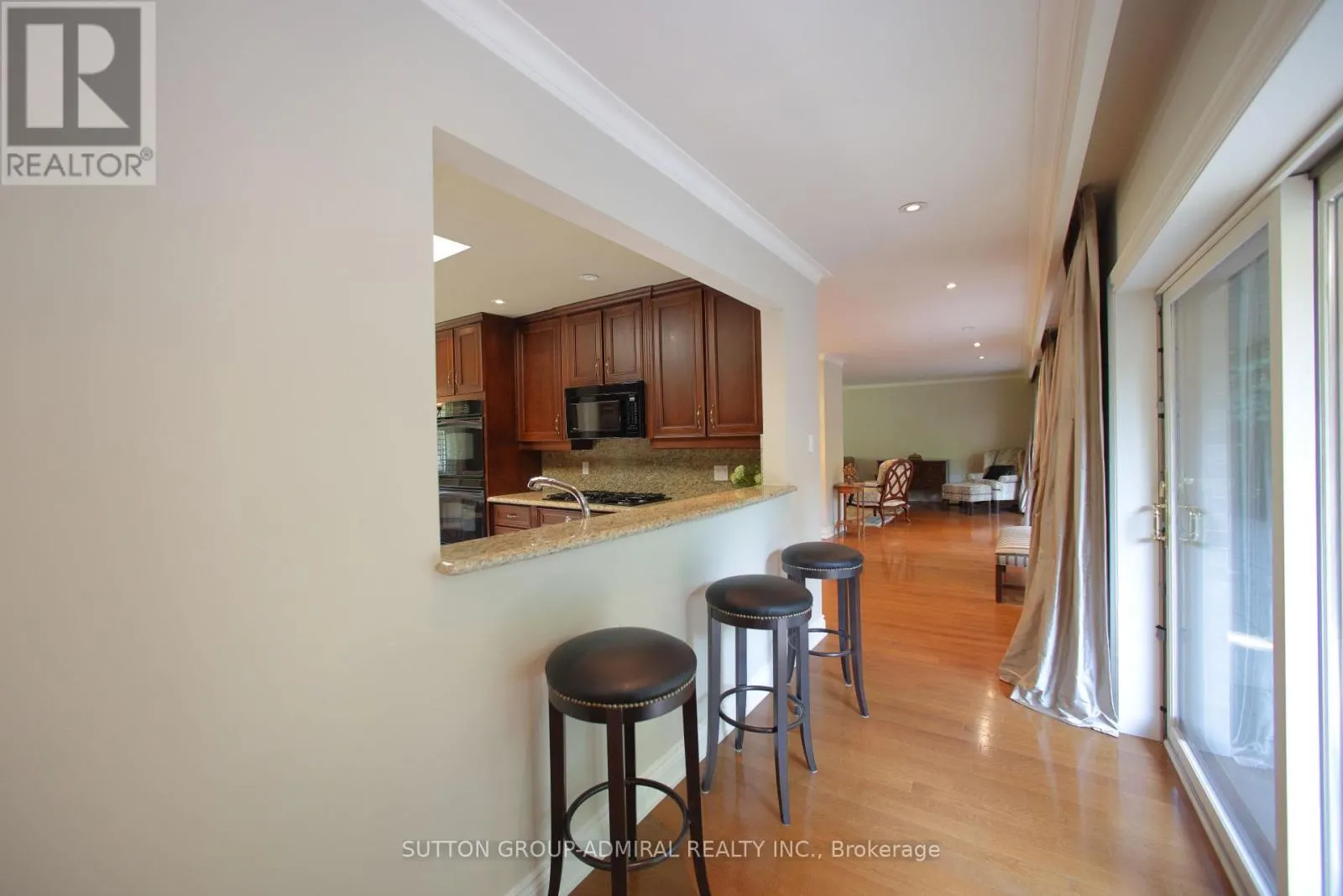 91 FOREST GROVE DRIVE