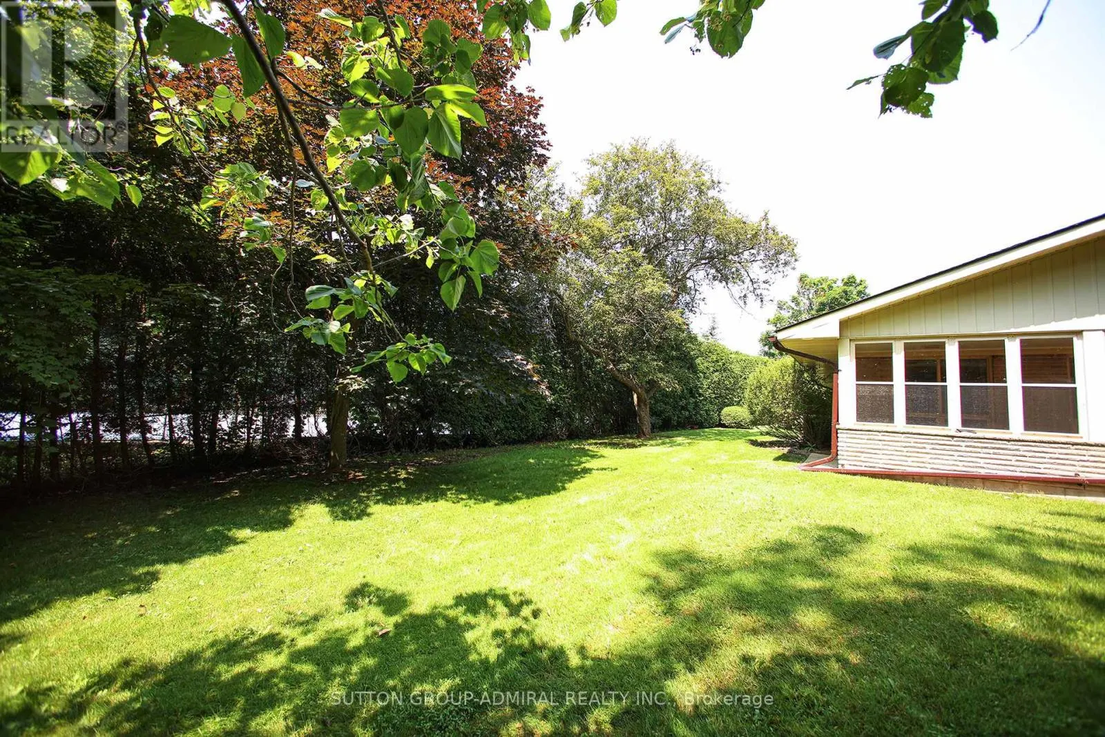 91 FOREST GROVE DRIVE