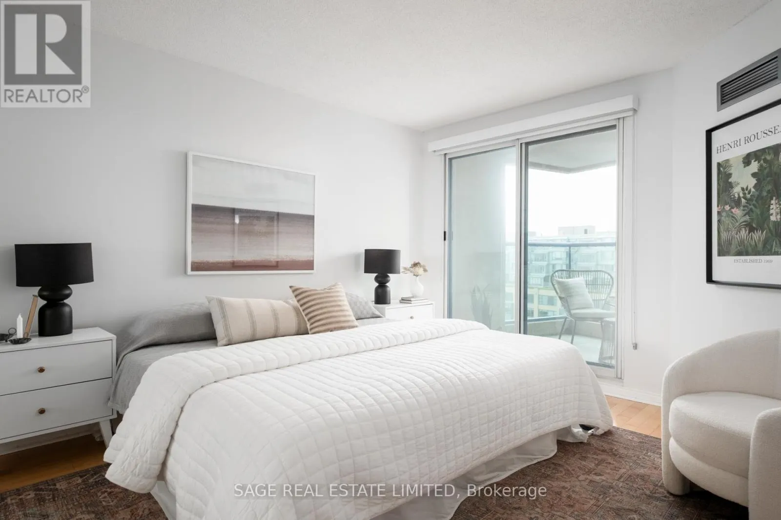 1509 - 77 HARBOUR SQUARE