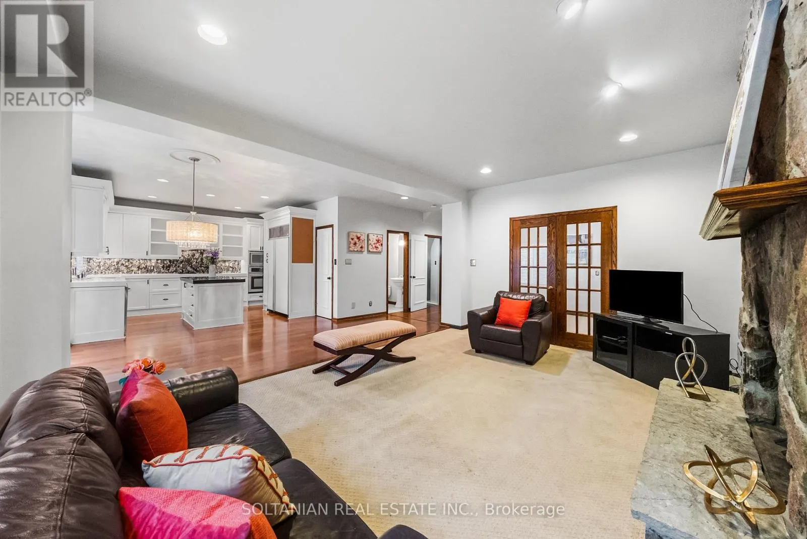 15 WIDEFORD PLACE