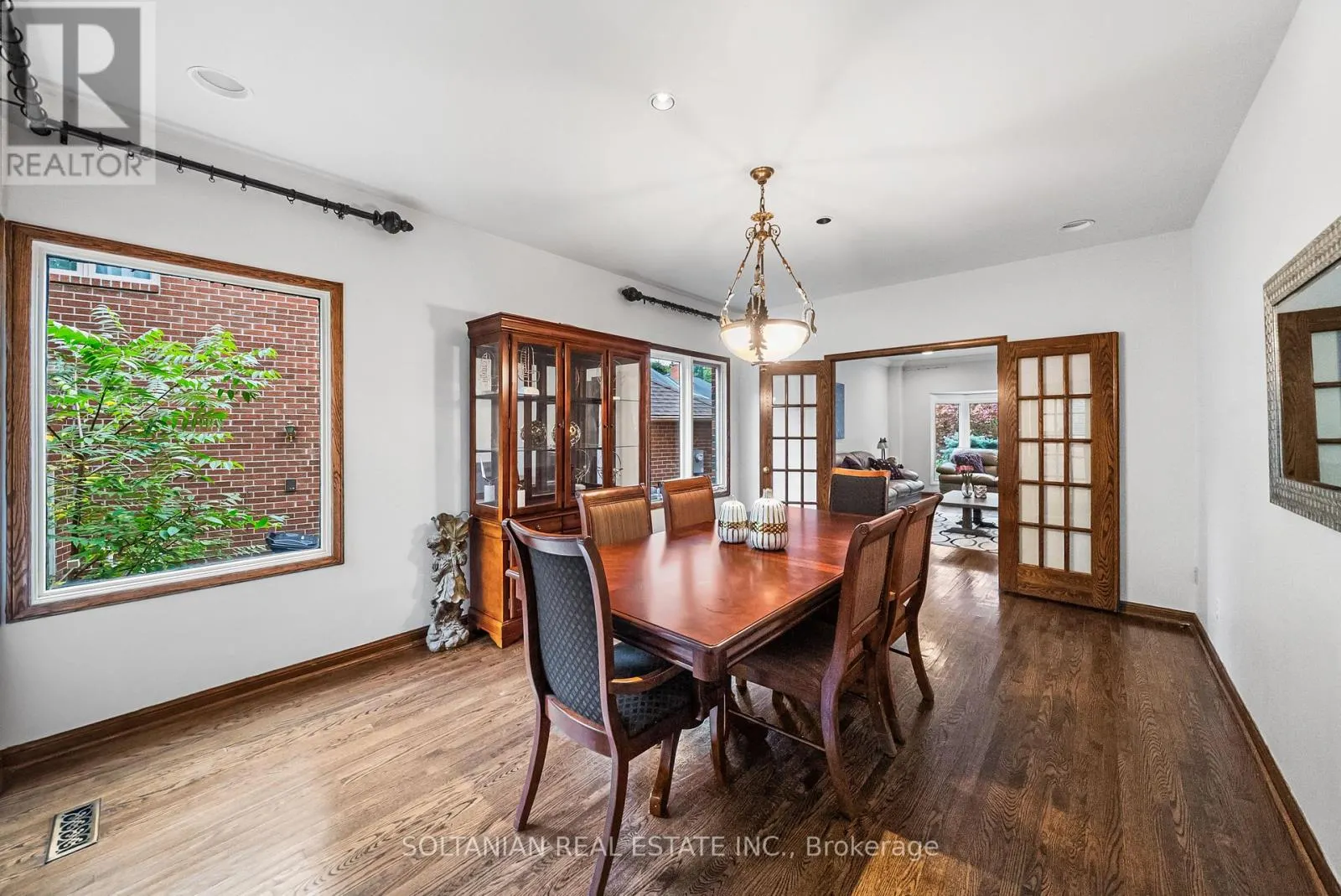 15 WIDEFORD PLACE