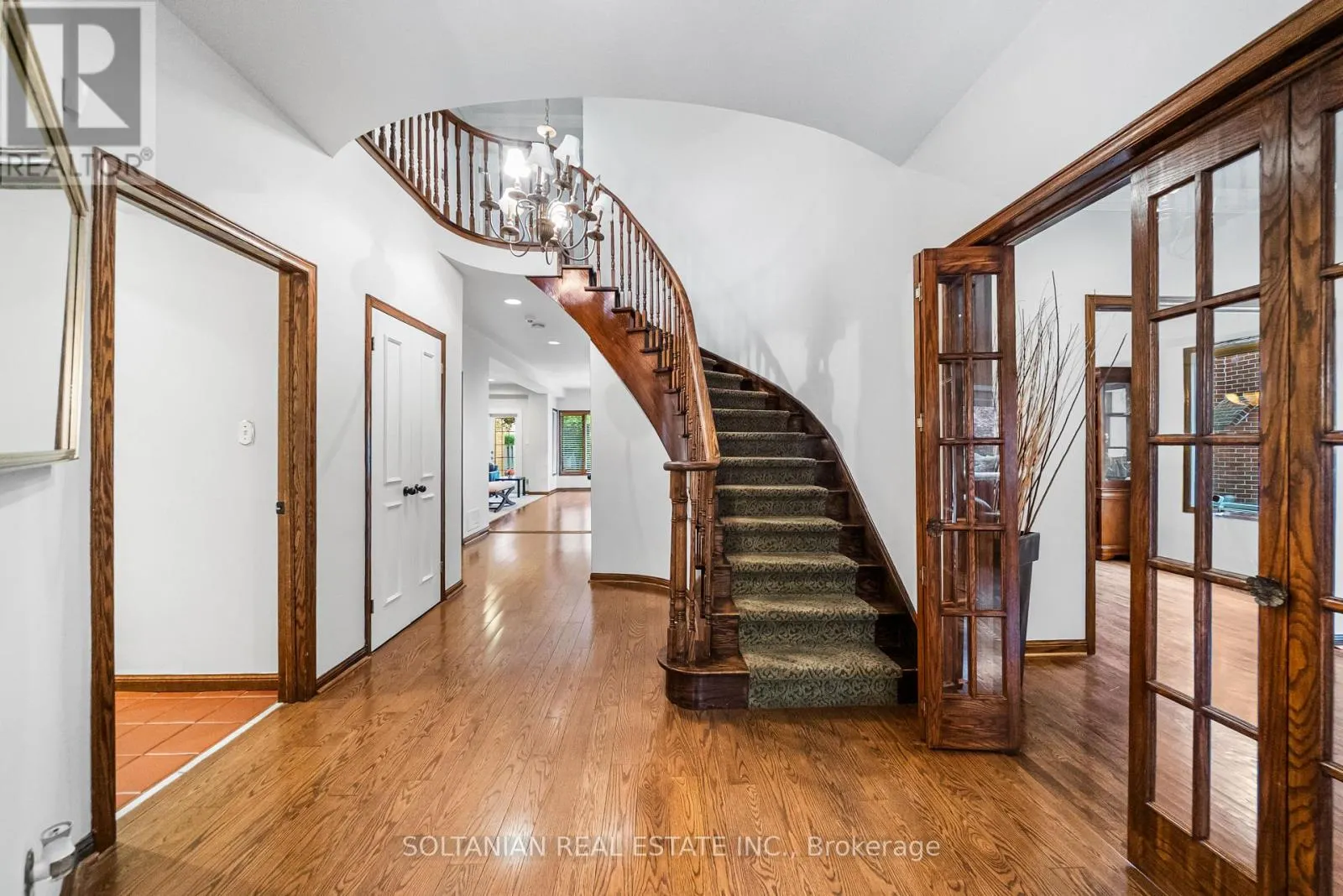 15 WIDEFORD PLACE