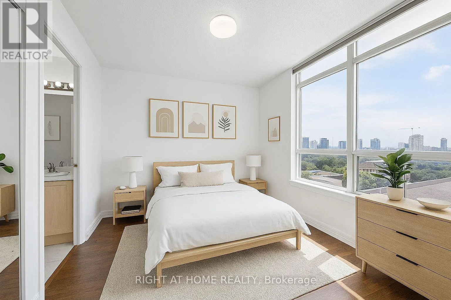 1203 - 225 WELLESLEY STREET E