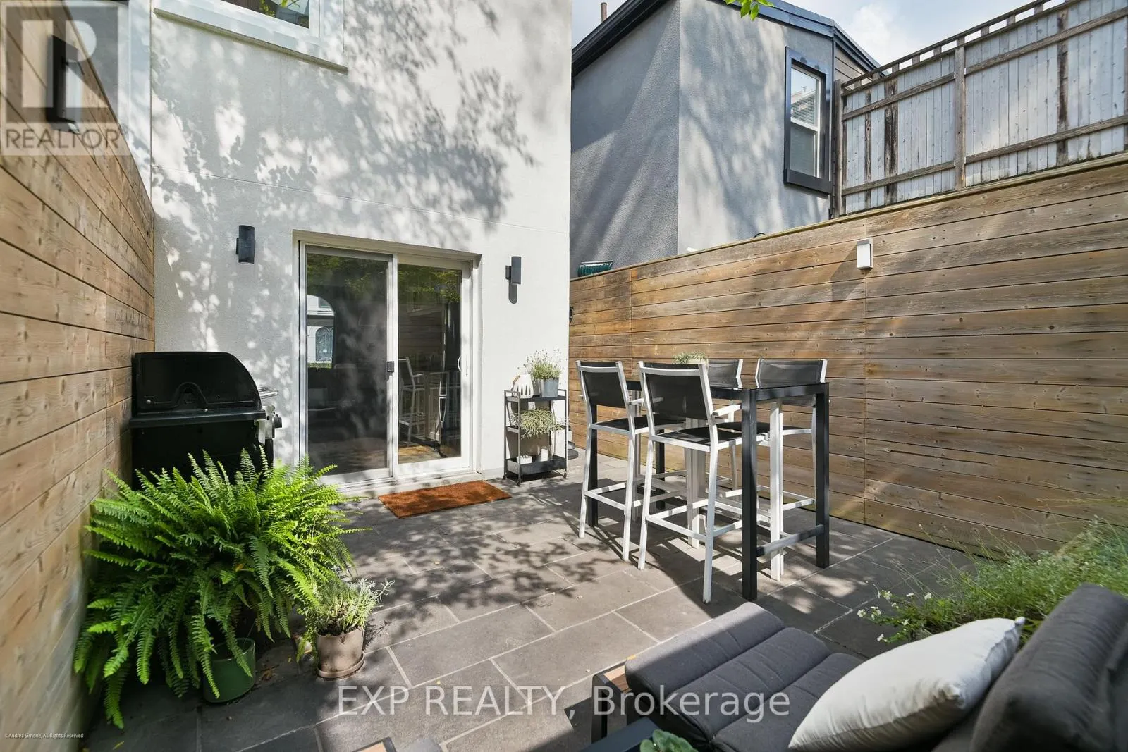 27 BELMONT STREET