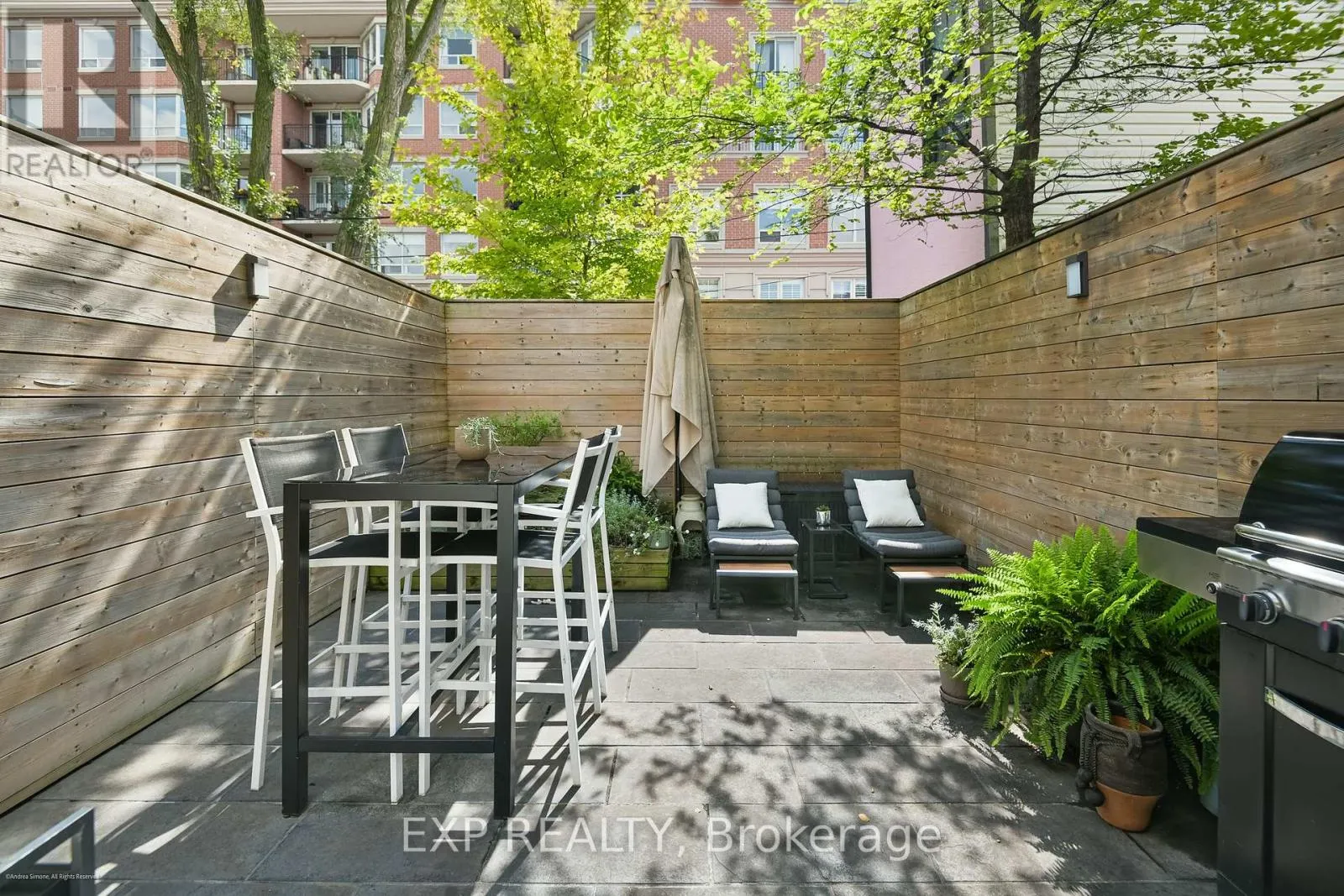 27 BELMONT STREET