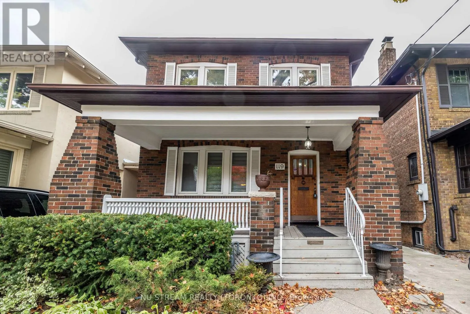 UPPER 119 LASCELLES BOULEVARD