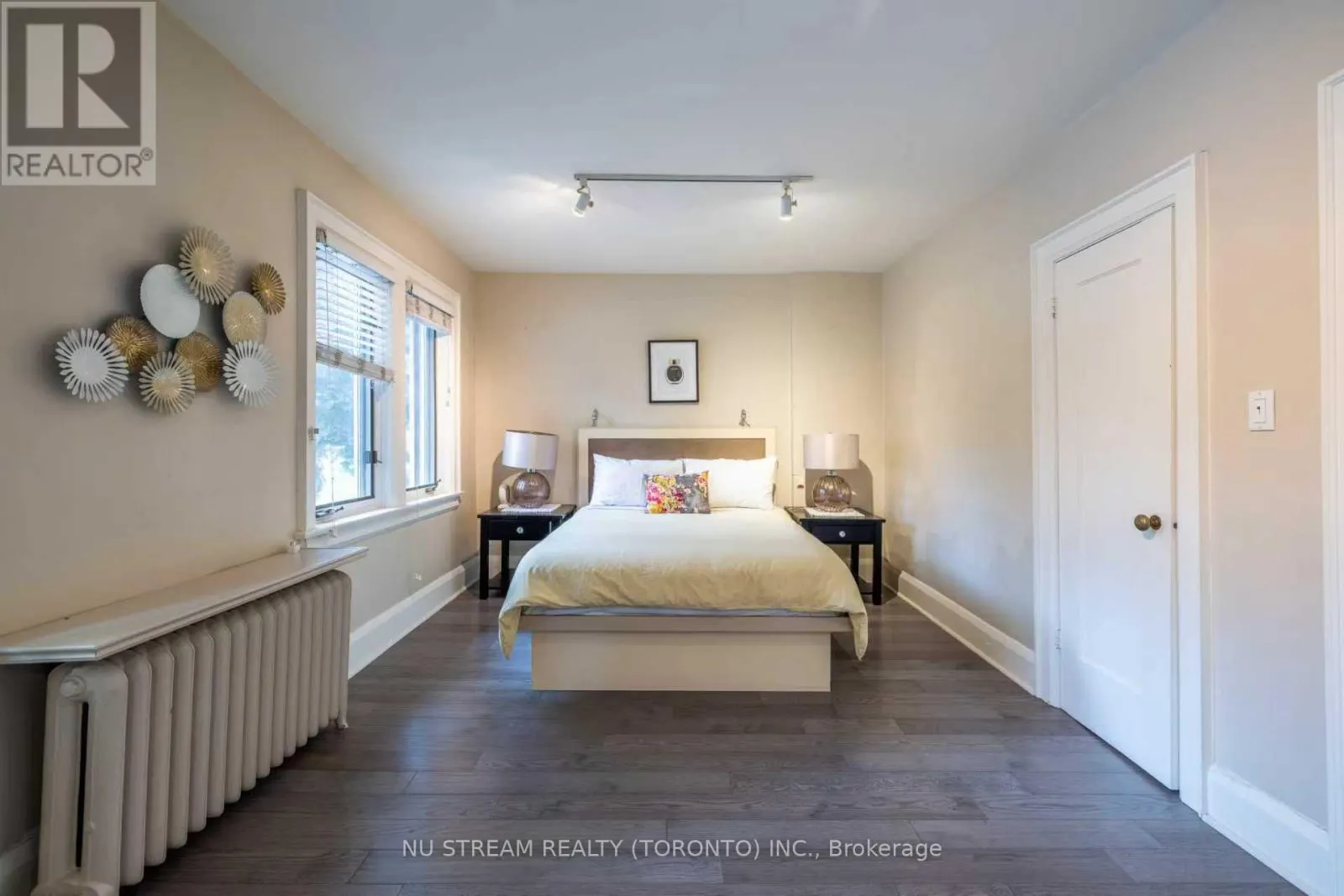 UPPER 119 LASCELLES BOULEVARD