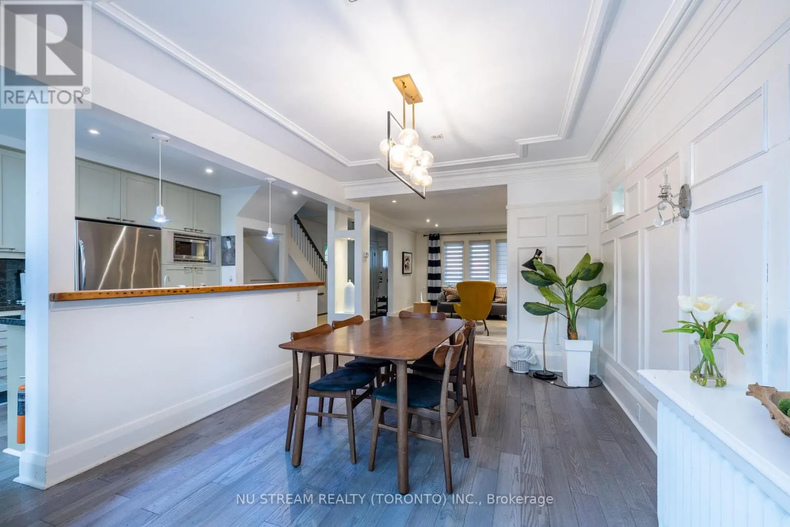 UPPER 119 LASCELLES BOULEVARD