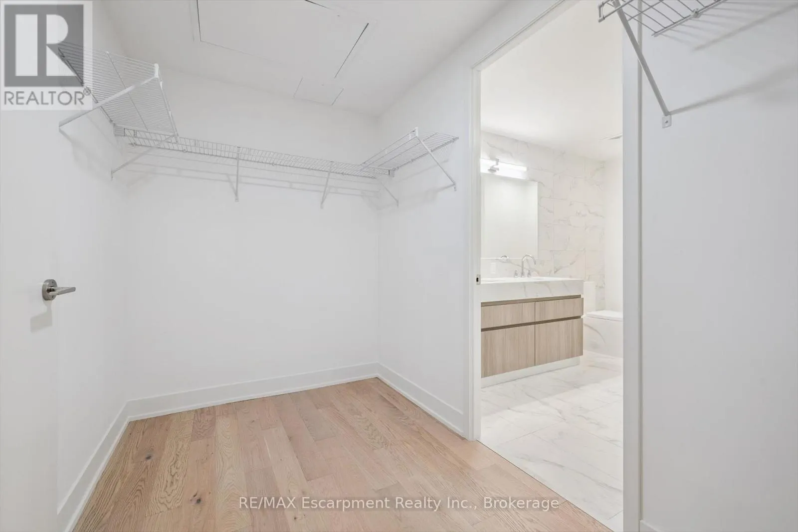 201 - 200 KEEWATIN AVENUE, #201