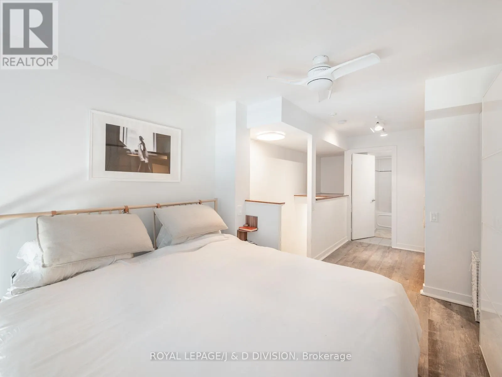 308 - 77 LOMBARD STREET