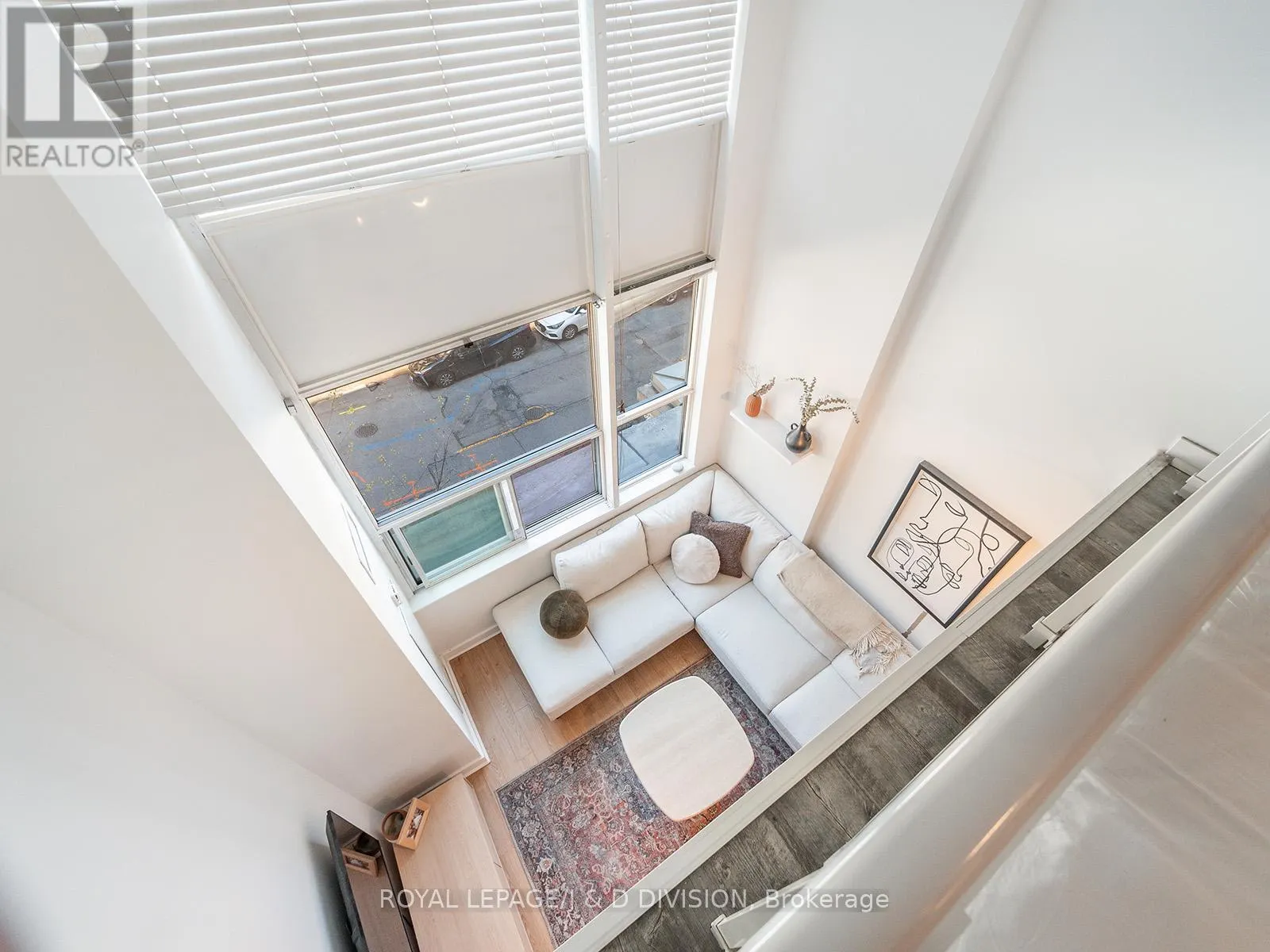 308 - 77 LOMBARD STREET