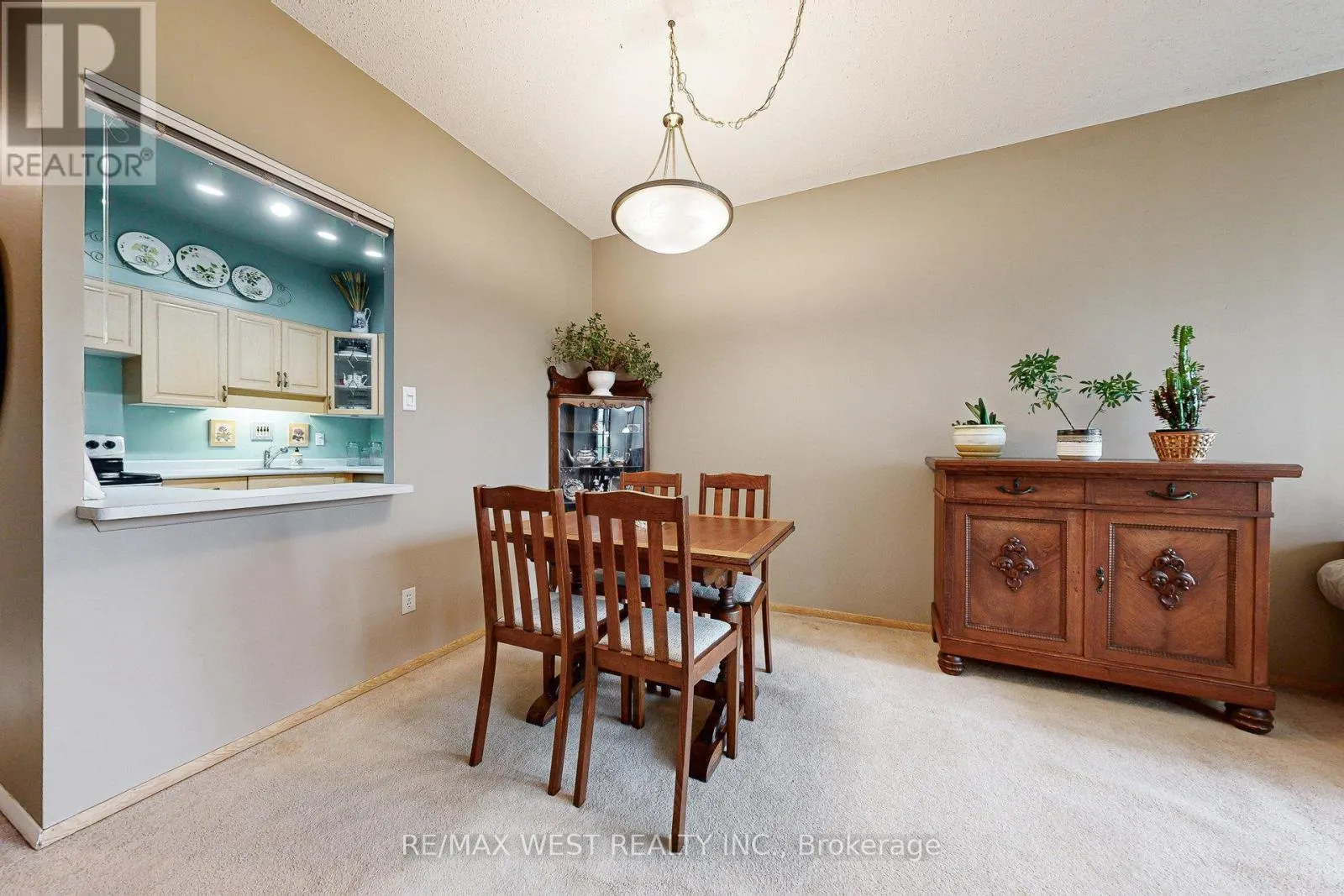 104 - 20 FASHION ROSE WAY