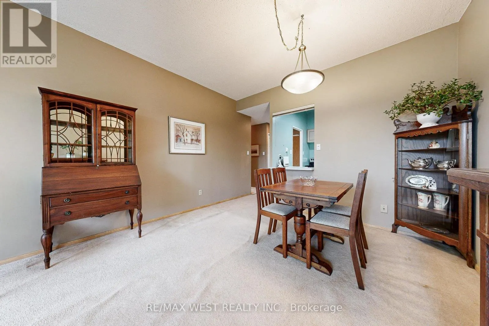 104 - 20 FASHION ROSE WAY