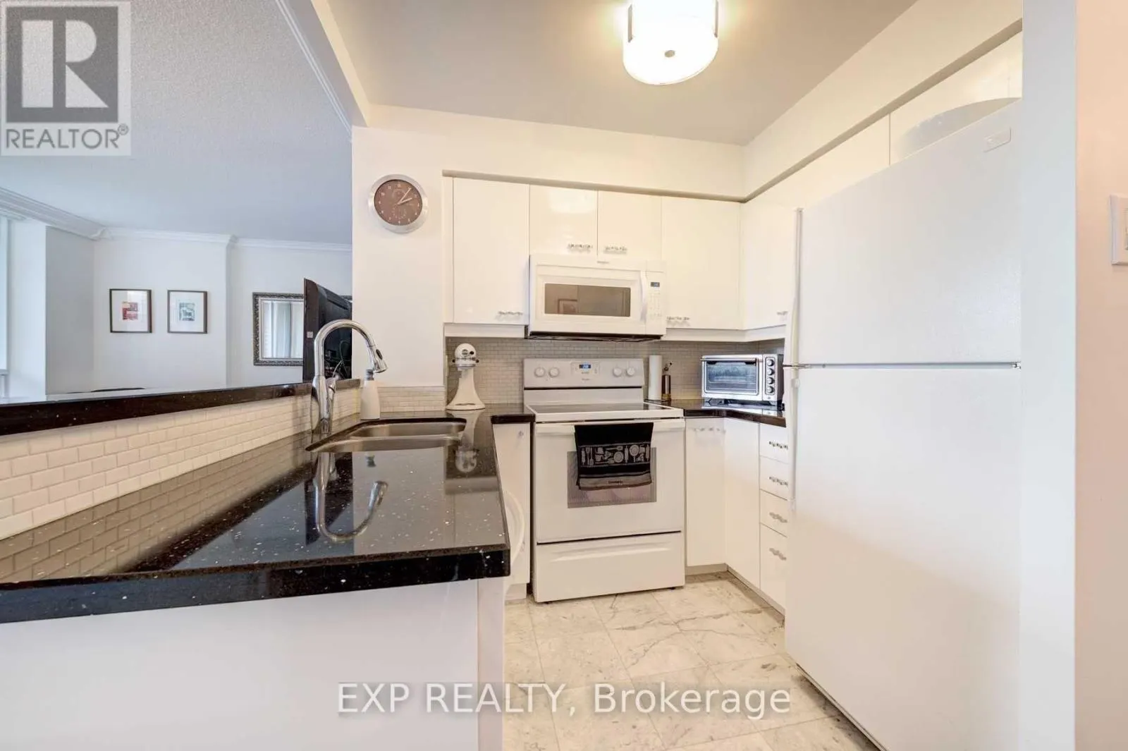 302 - 300 BALLIOL STREET NW