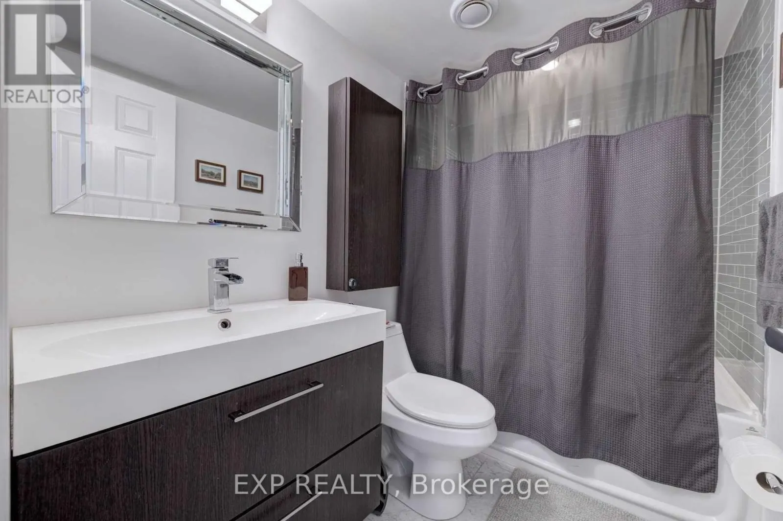 302 - 300 BALLIOL STREET NW